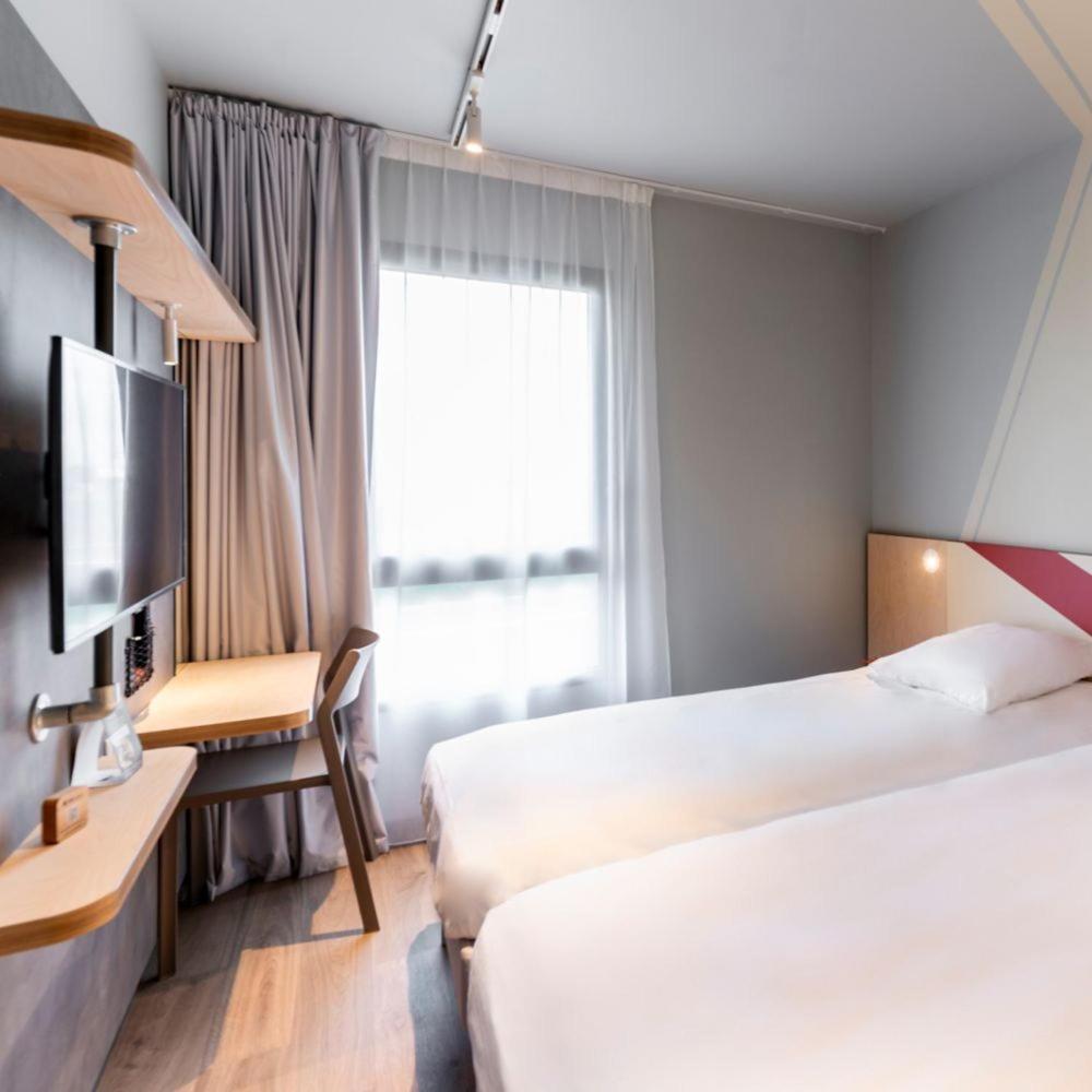 Ibis Budget Morlaix Exterior foto